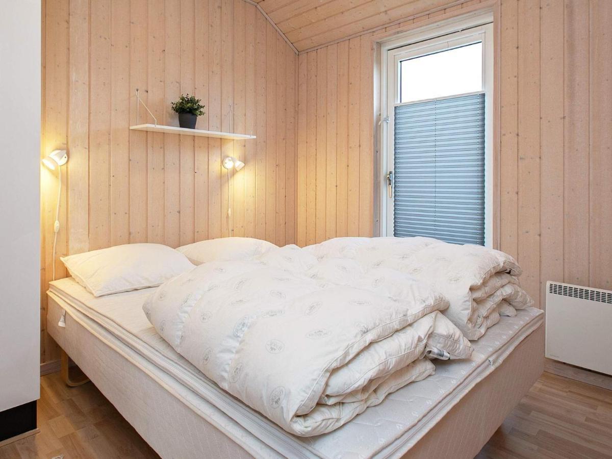 6 Person Holiday Home In V Ggerl Se Bøtø By Esterno foto
